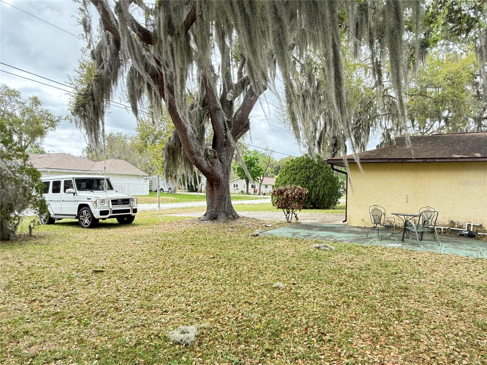 Image 26 of 29 For 2331 Juniper Drive