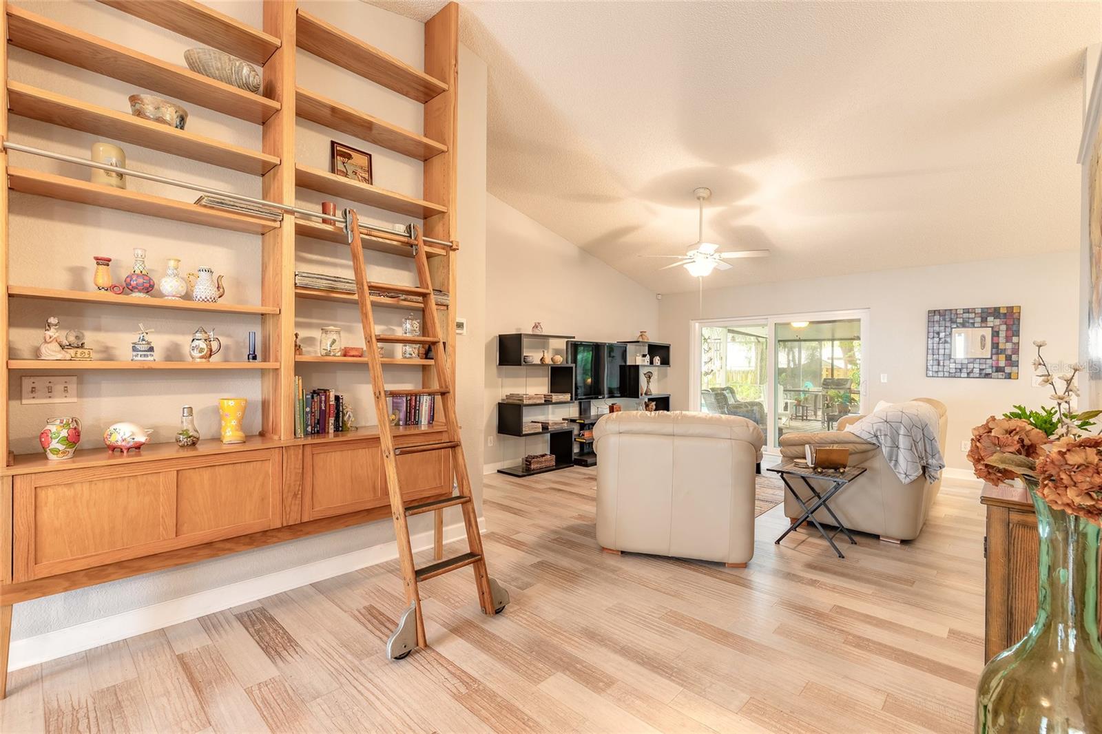 Image 12 of 51 For 5919 Aruna Drive