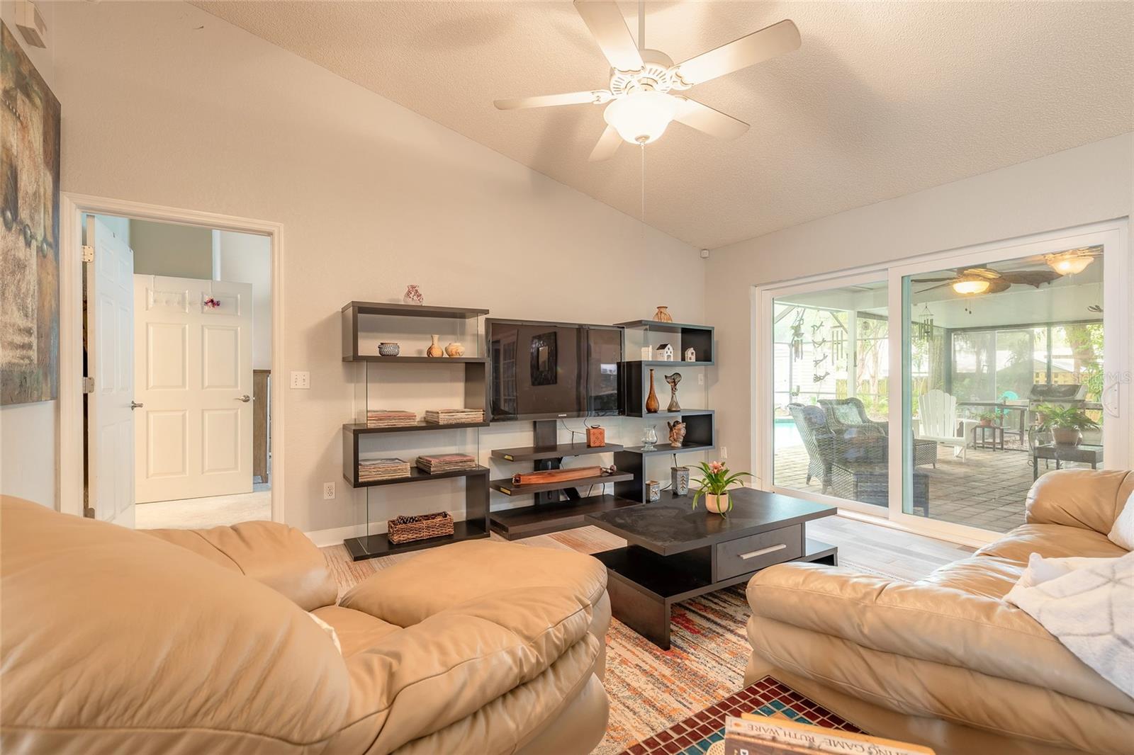 Image 13 of 51 For 5919 Aruna Drive