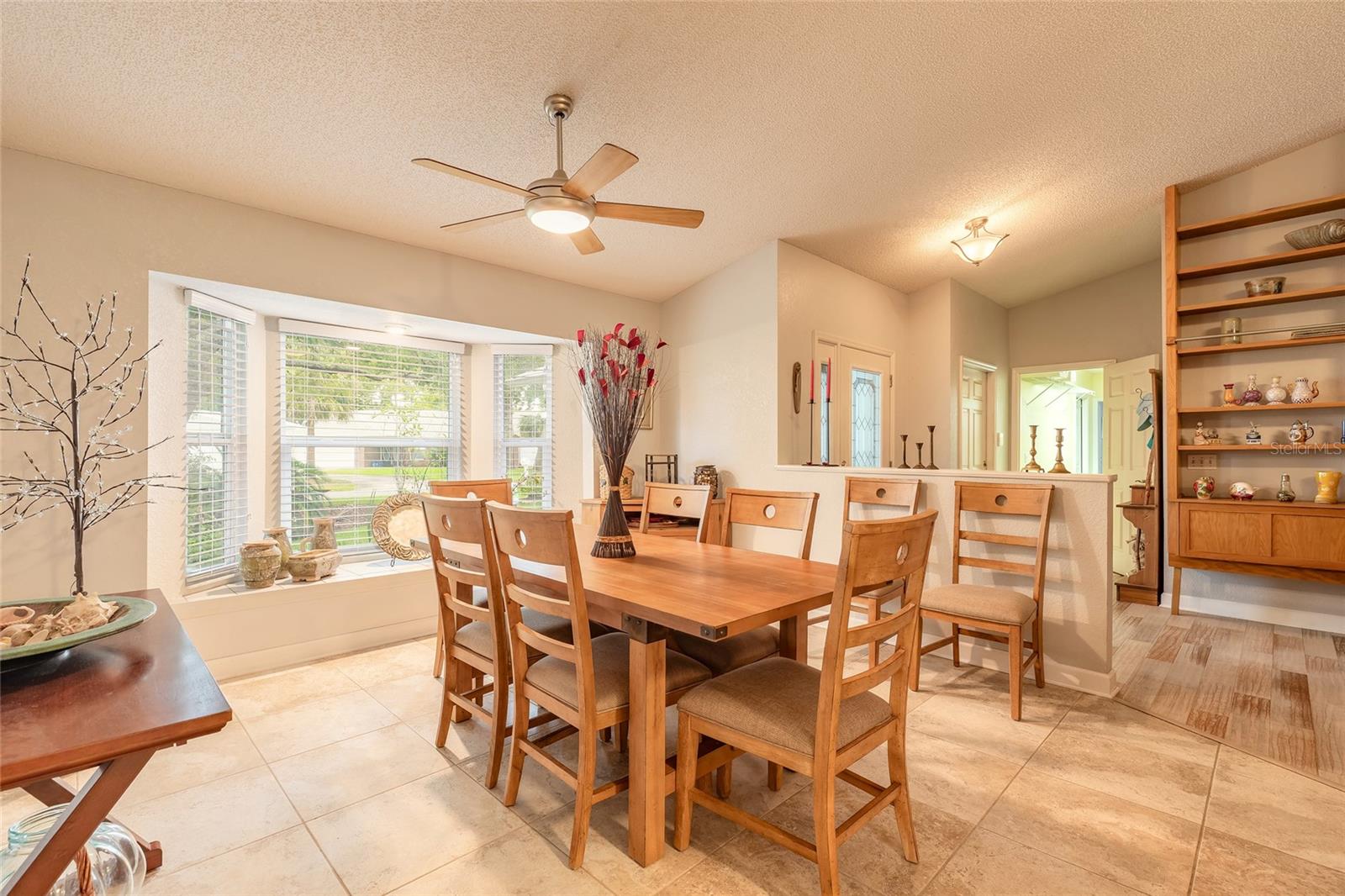 Image 16 of 51 For 5919 Aruna Drive