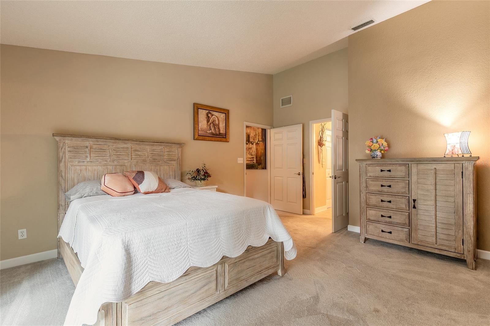 Image 24 of 51 For 5919 Aruna Drive