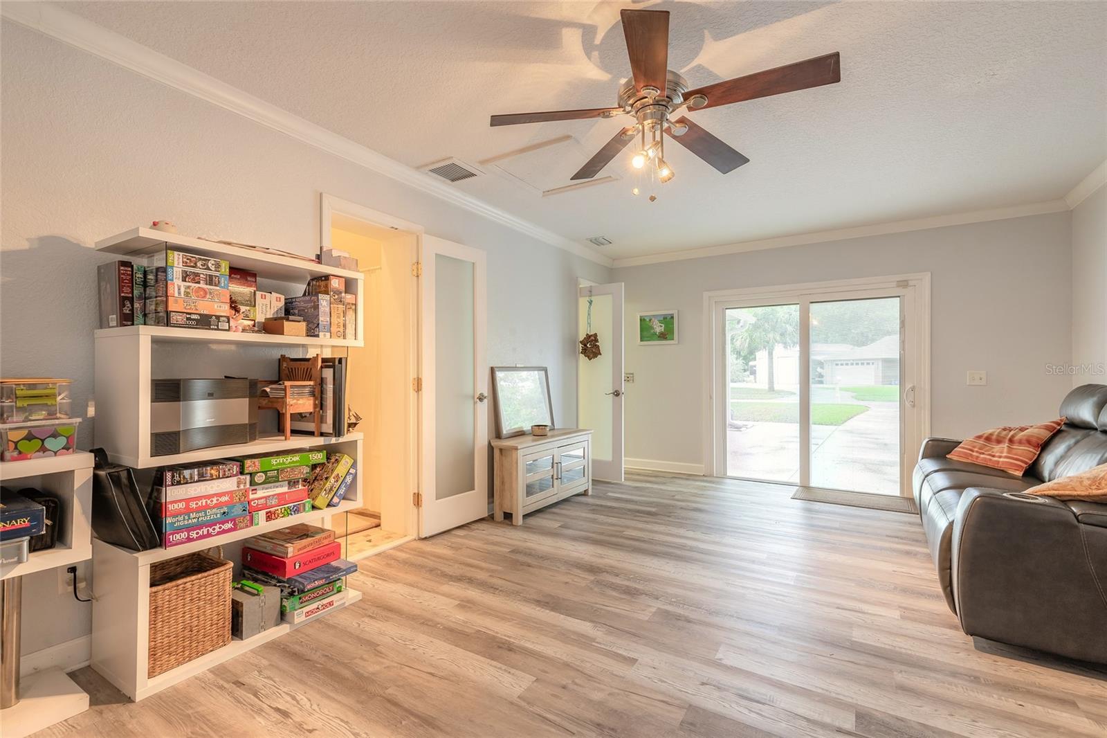 Image 30 of 51 For 5919 Aruna Drive