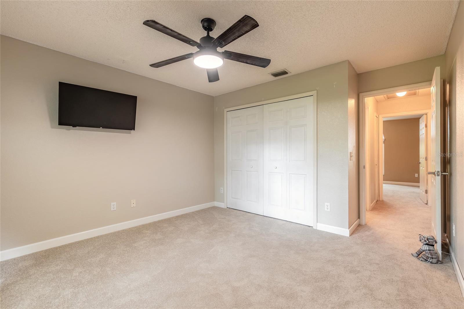 Image 36 of 51 For 5919 Aruna Drive