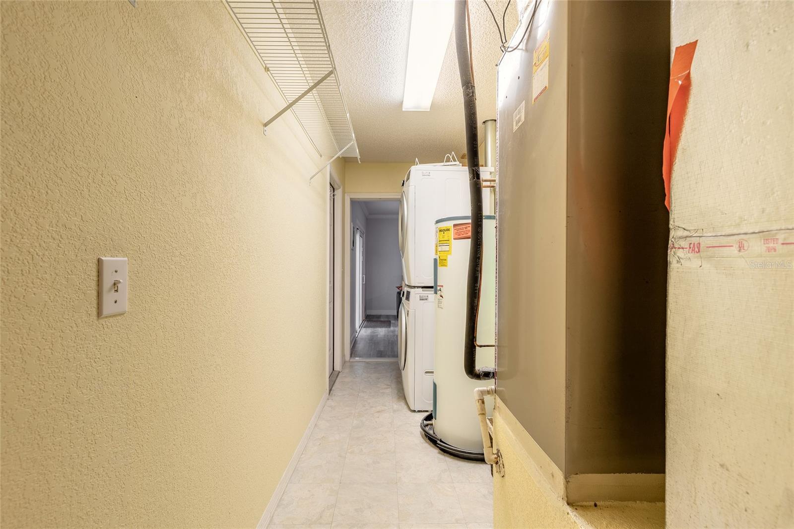 Image 39 of 51 For 5919 Aruna Drive