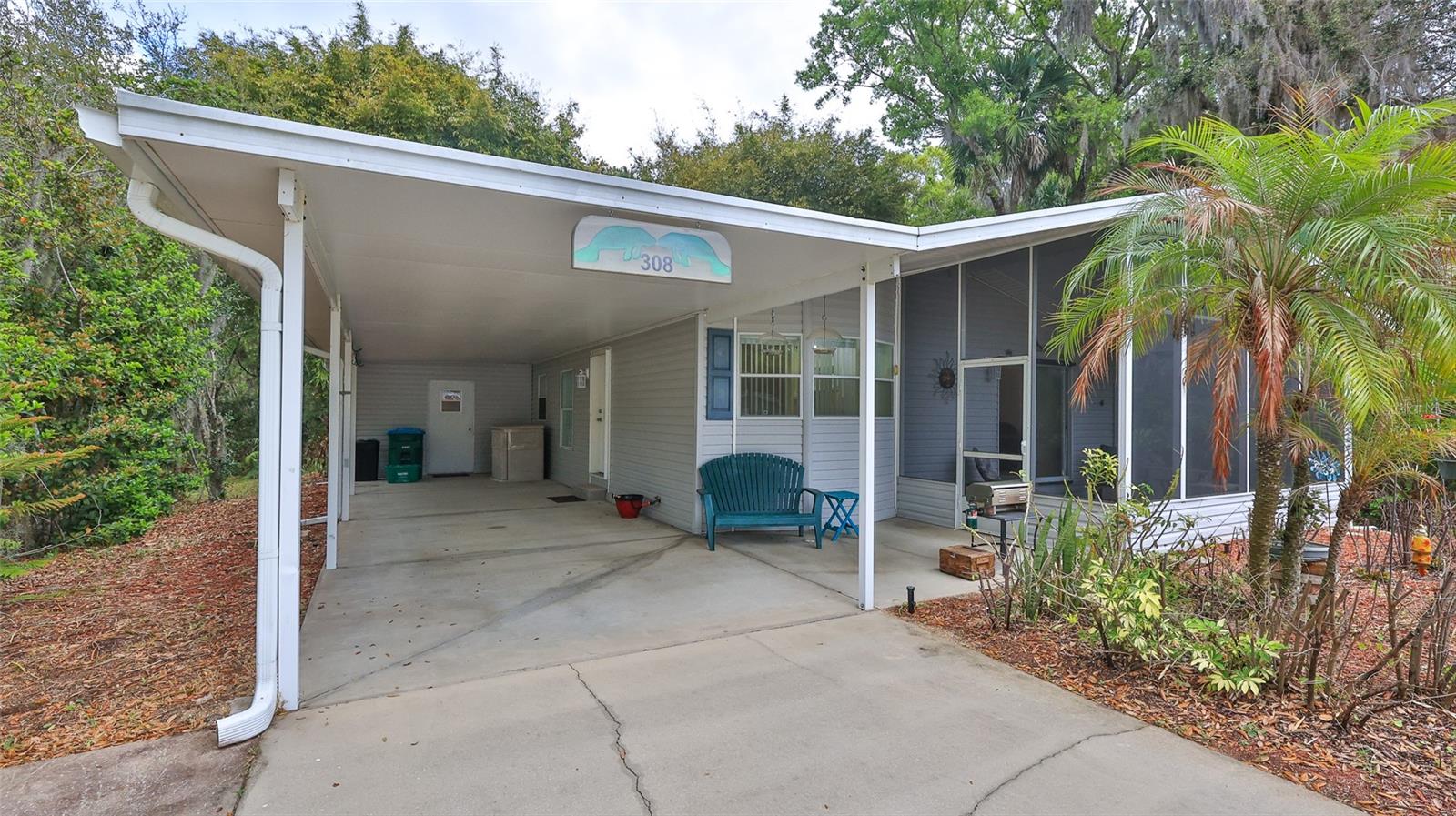 Image 21 of 48 For 308 Oyster Reef Court