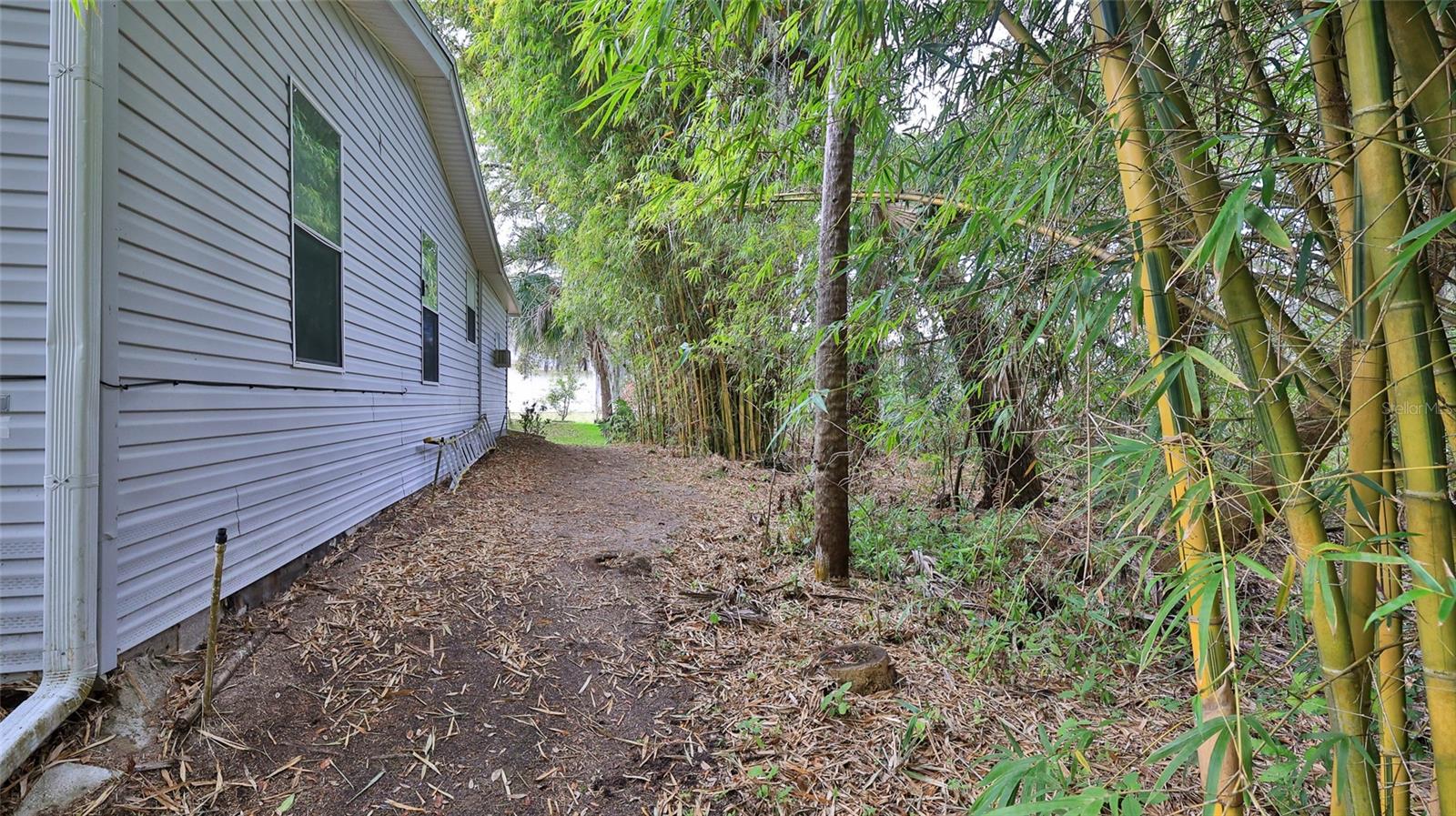 Image 23 of 48 For 308 Oyster Reef Court