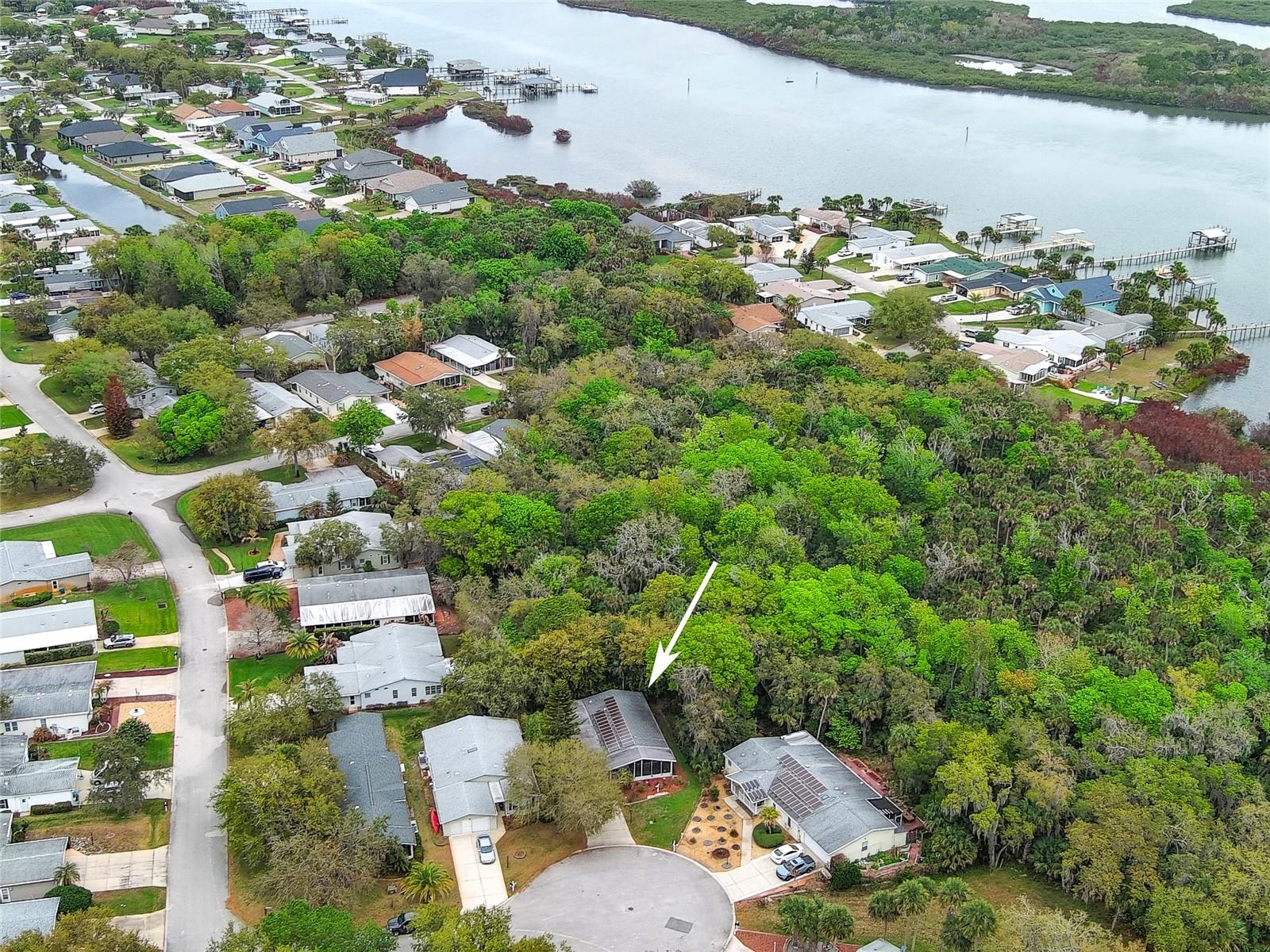 Image 28 of 48 For 308 Oyster Reef Court