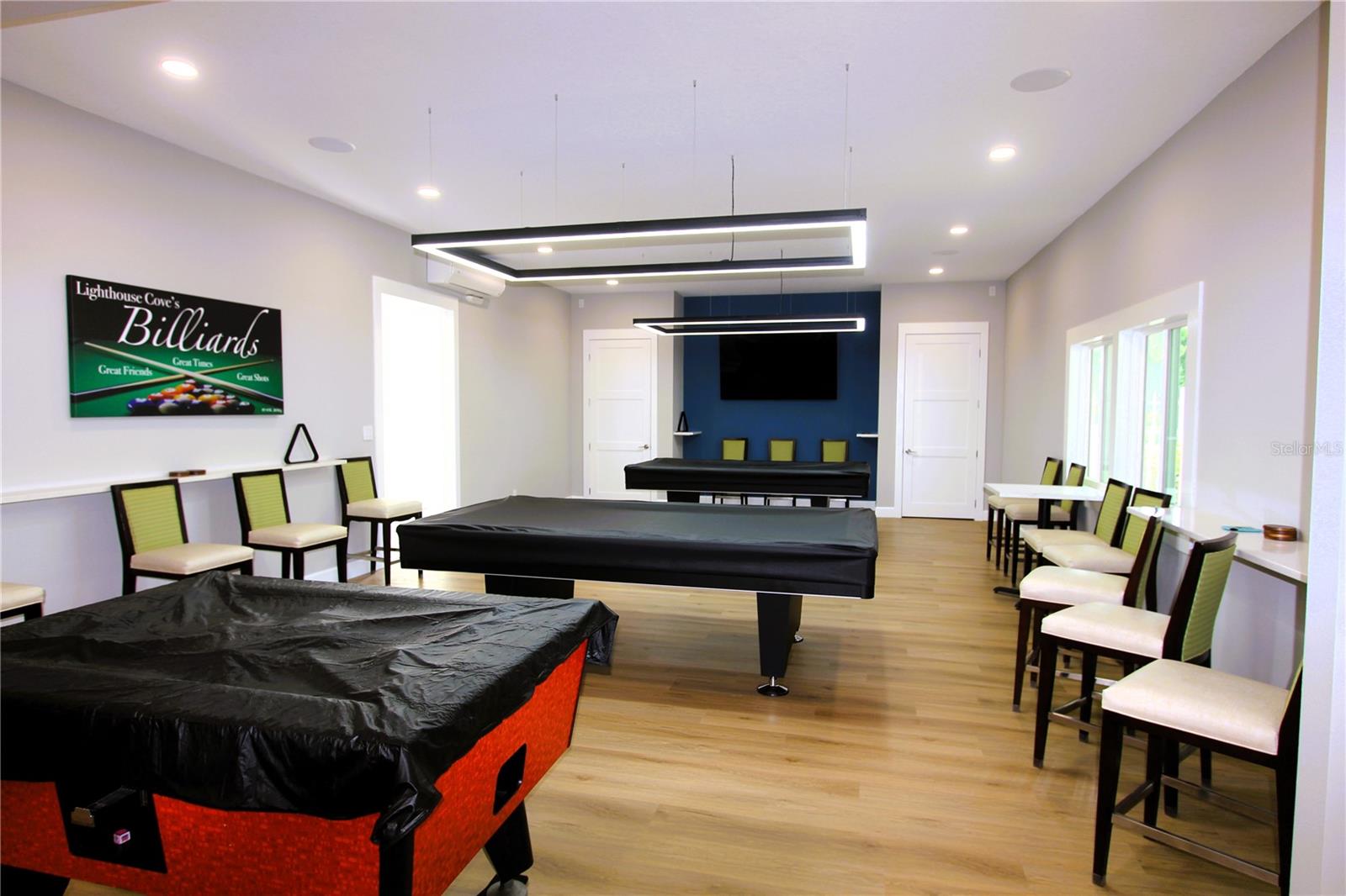 Image 34 of 48 For 308 Oyster Reef Court