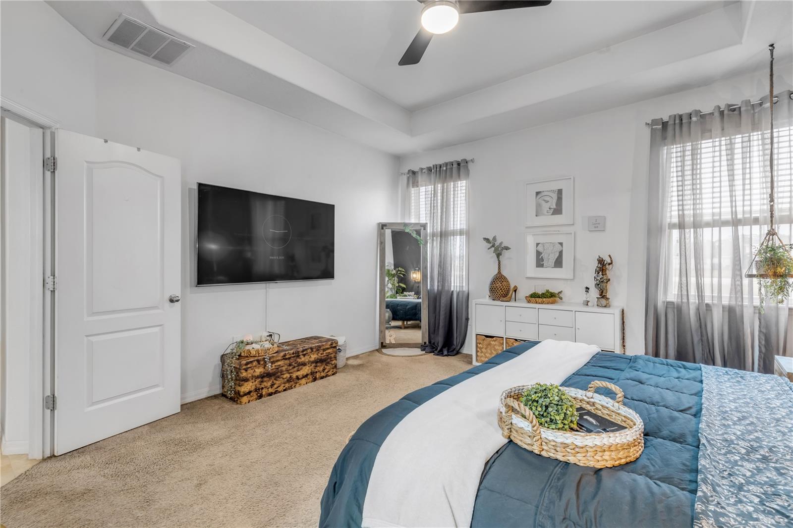 Image 29 of 66 For 637 Bluehearts Trail