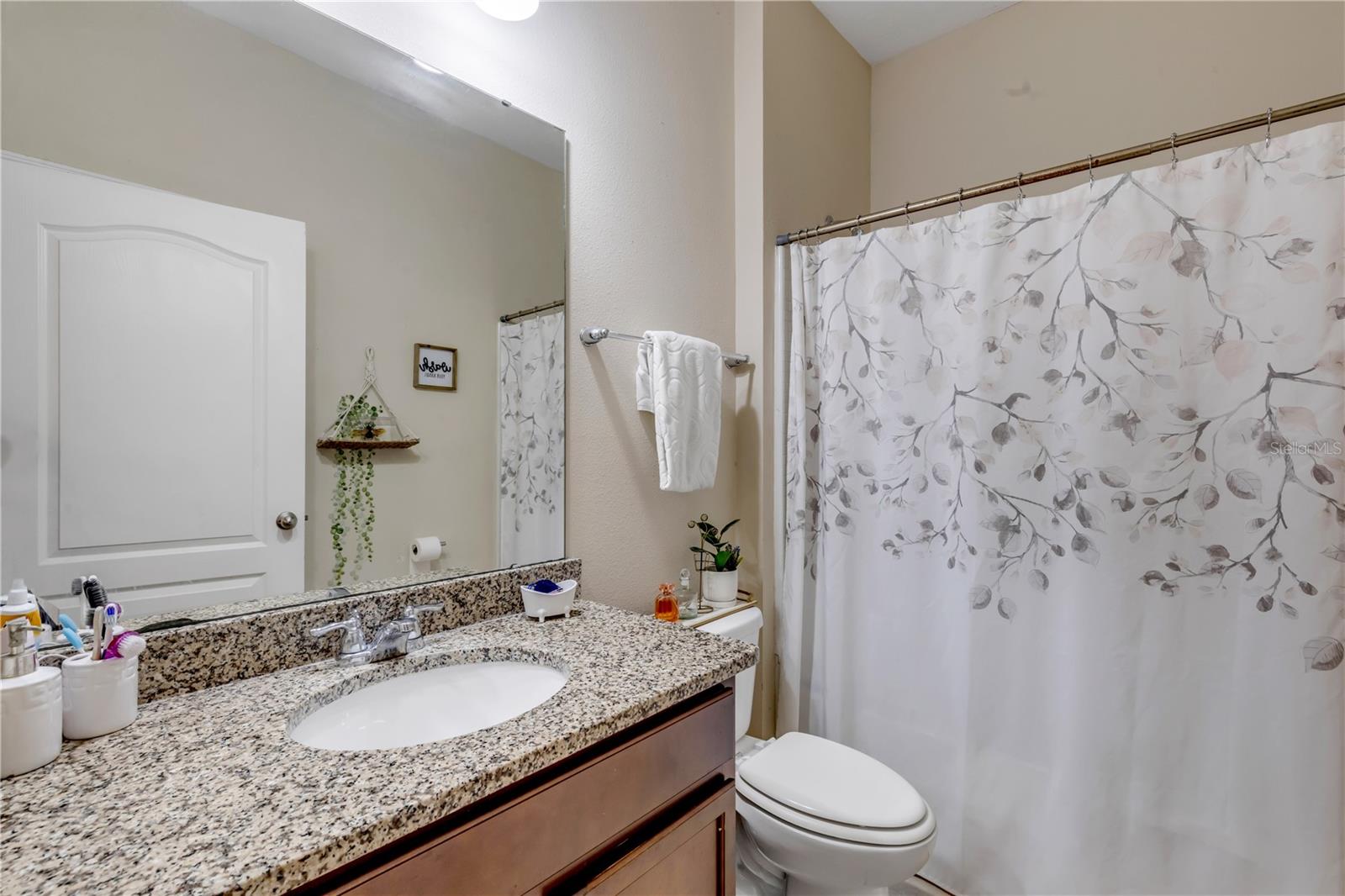 Image 40 of 66 For 637 Bluehearts Trail