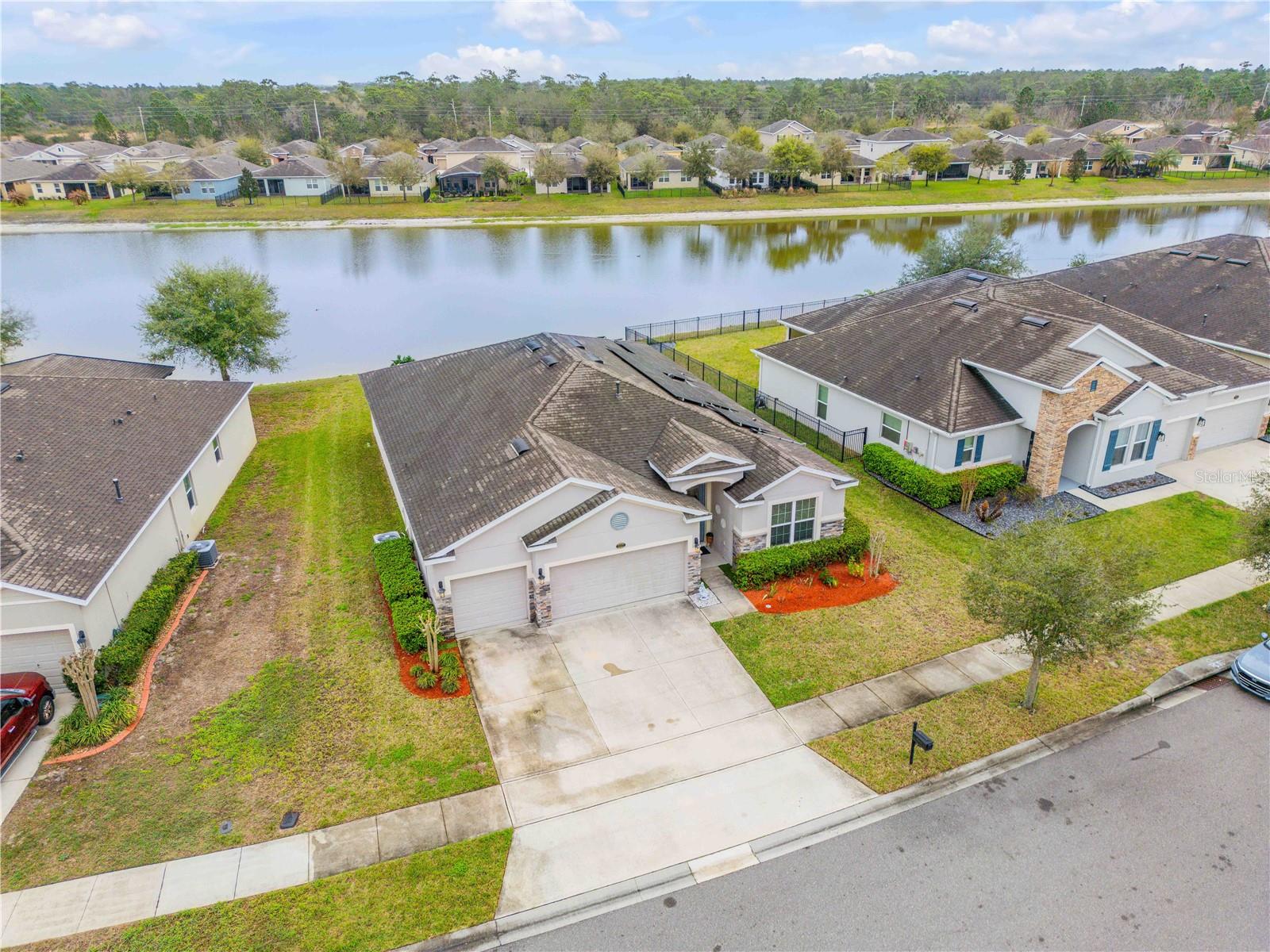 Image 8 of 66 For 637 Bluehearts Trail