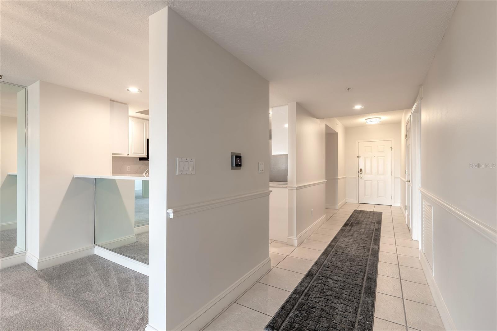 Image 3 of 81 For 4650 Links Village Drive A401