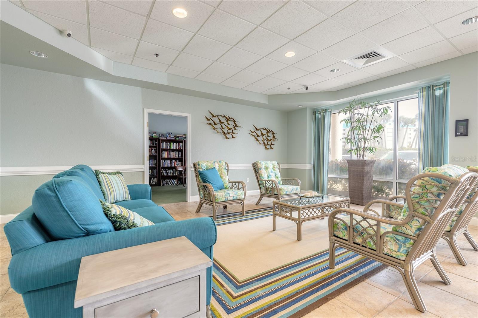 Image 33 of 81 For 4650 Links Village Drive A401