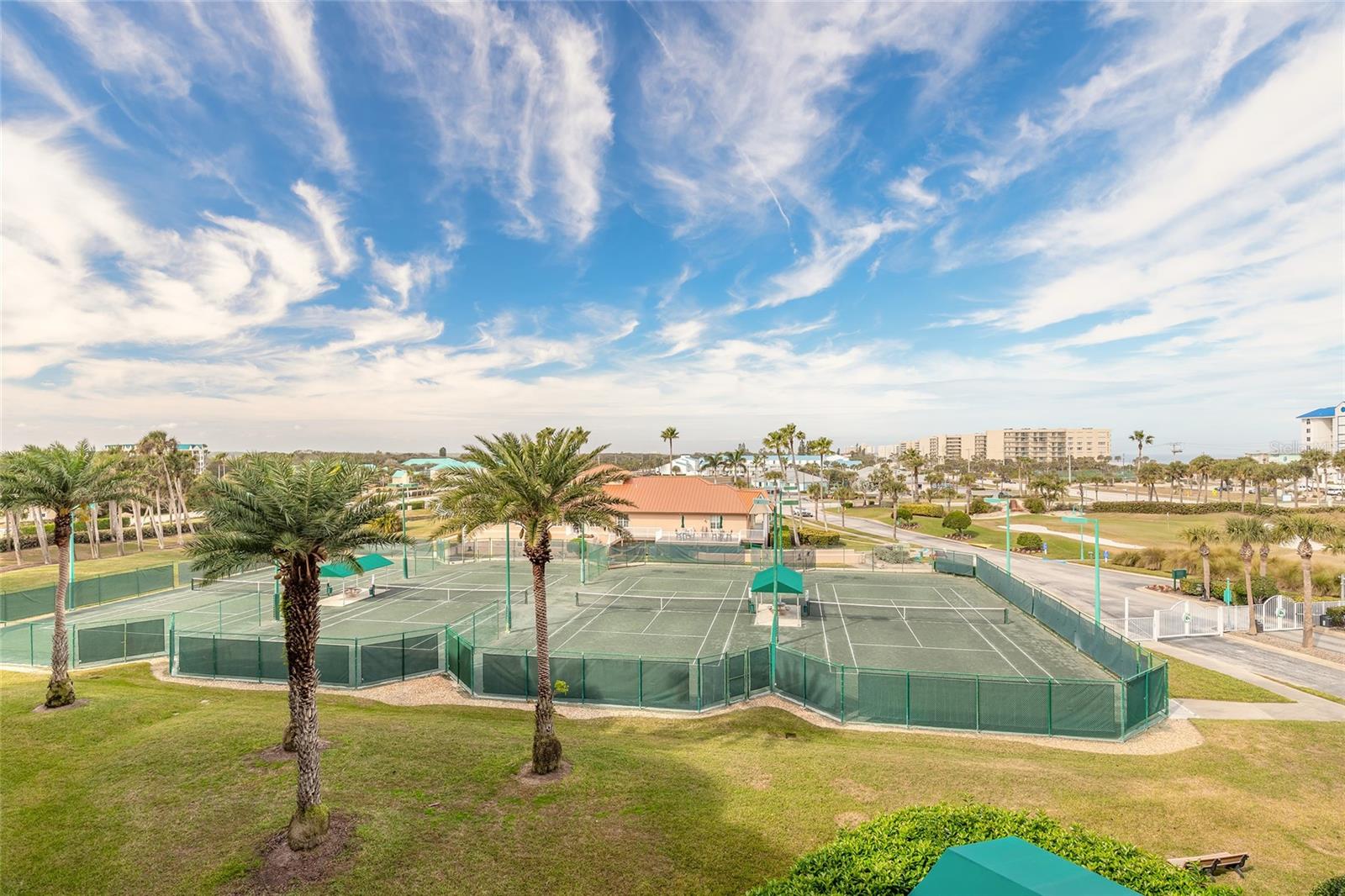 Image 48 of 81 For 4650 Links Village Drive A401