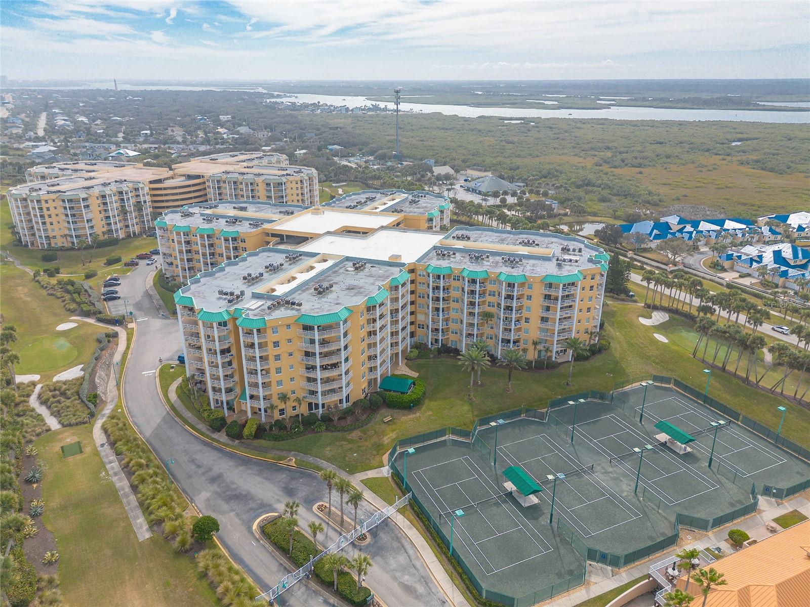 Image 51 of 81 For 4650 Links Village Drive A401