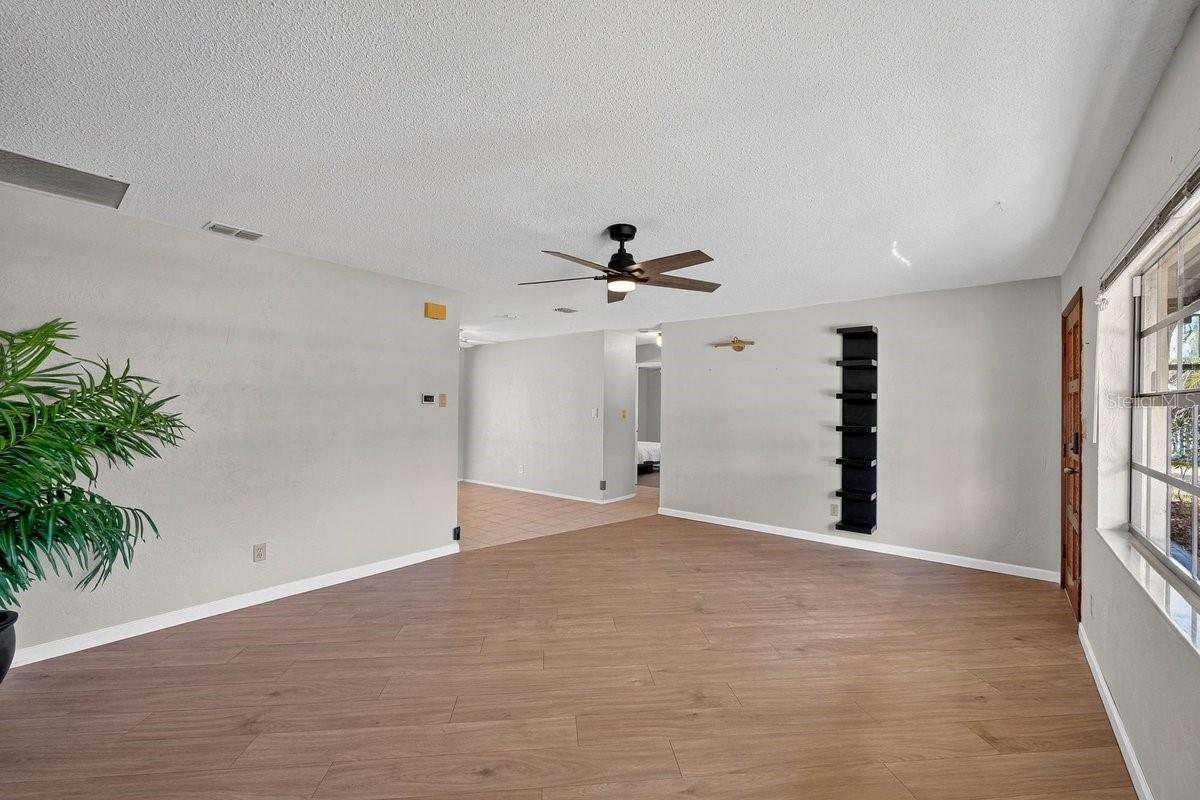 Image 4 of 26 For 2560 Westwood Avenue