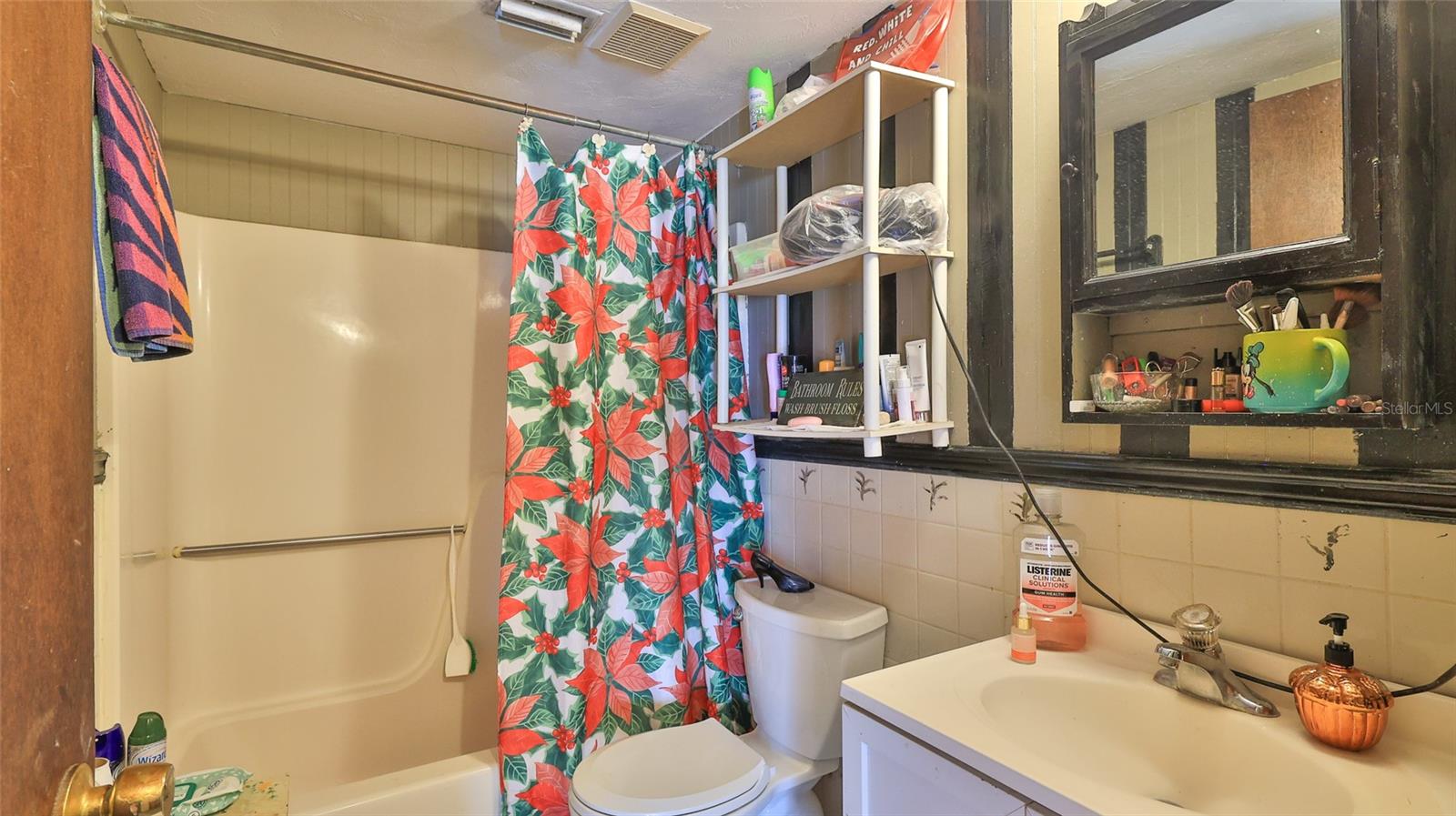 Image 17 of 27 For 2021 Umbrella Tree Drive