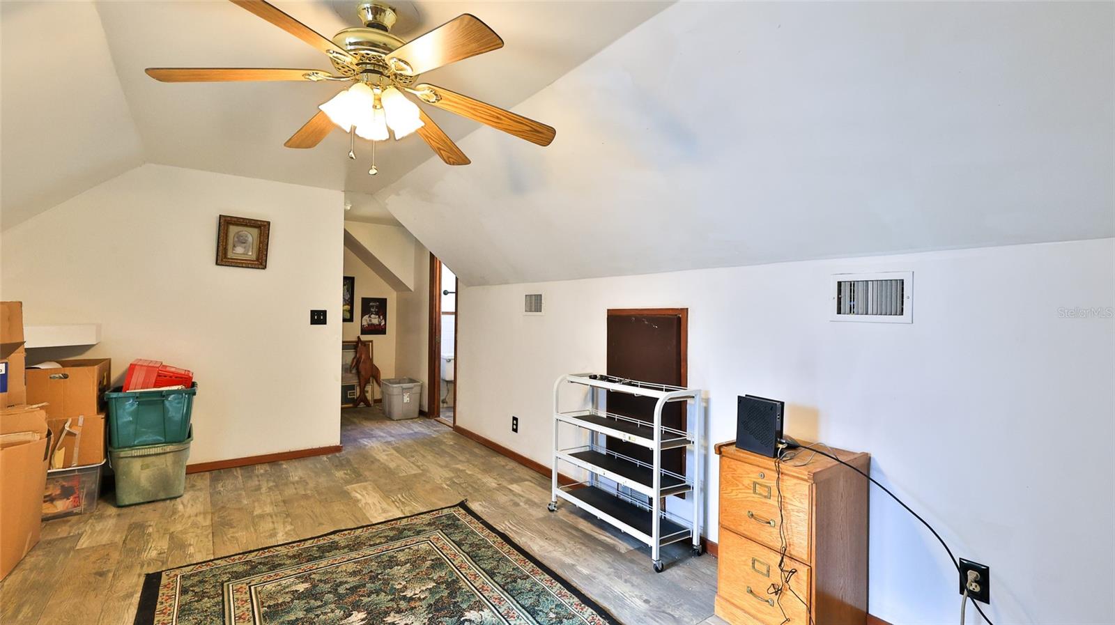 Image 19 of 27 For 2021 Umbrella Tree Drive