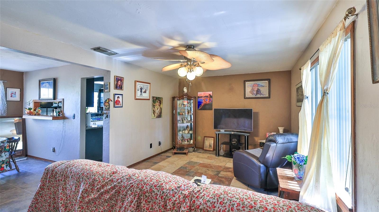 Image 5 of 27 For 2021 Umbrella Tree Drive