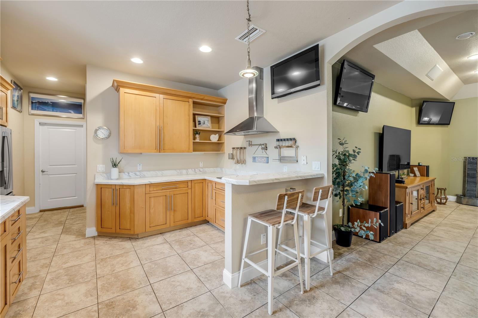 Image 8 of 59 For 4075 Crestwood Manor Drive