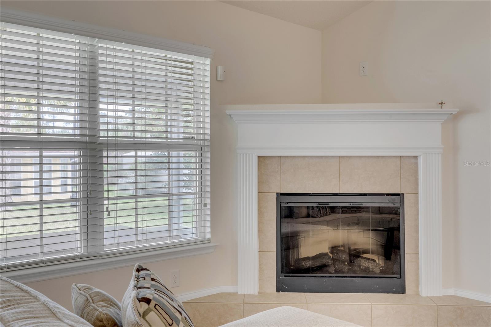 Image 22 of 53 For 141 Red Mill Drive