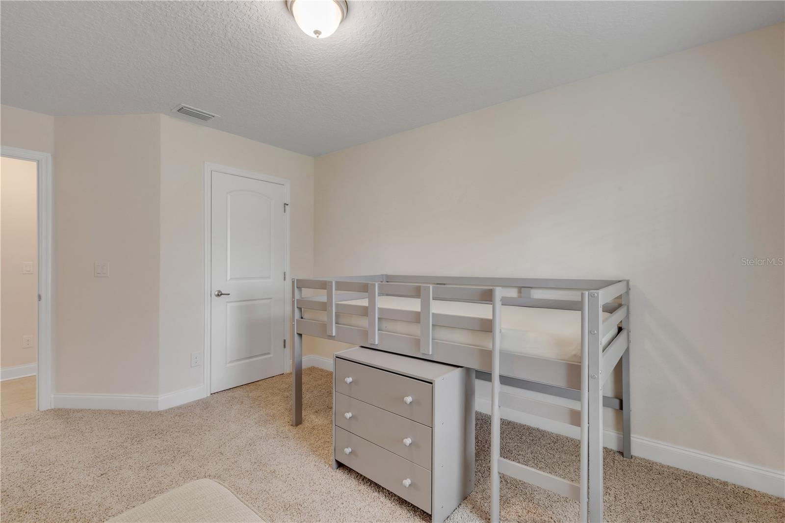 Image 37 of 53 For 141 Red Mill Drive