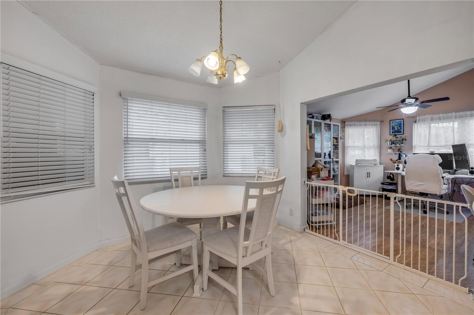 Image 11 of 29 For 2 Windermere Place