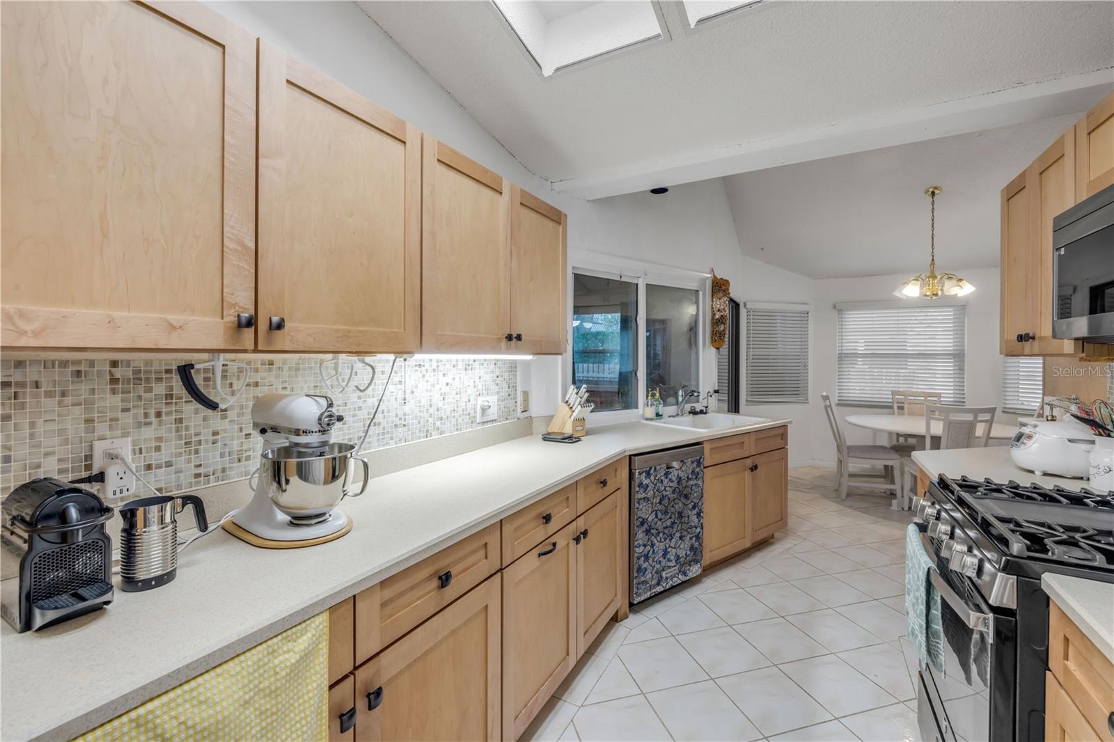 Image 6 of 29 For 2 Windermere Place