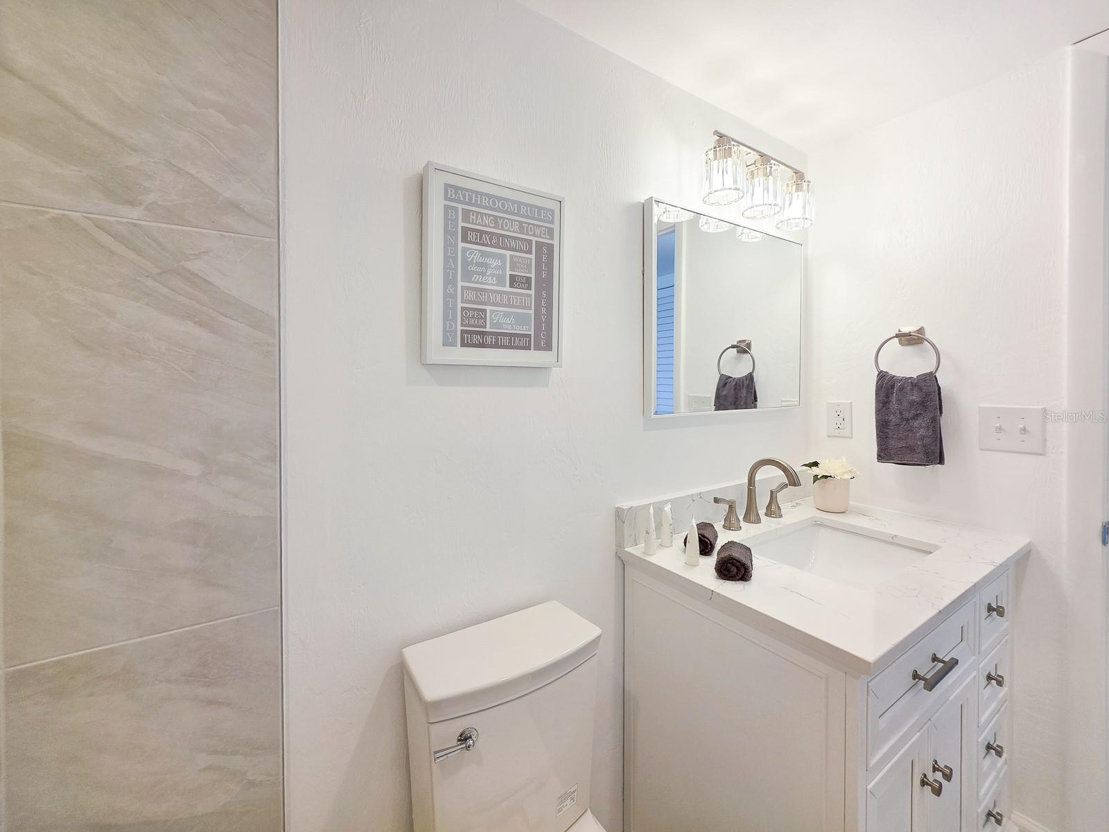 Image 29 of 57 For 3606 Peninsula Drive 614