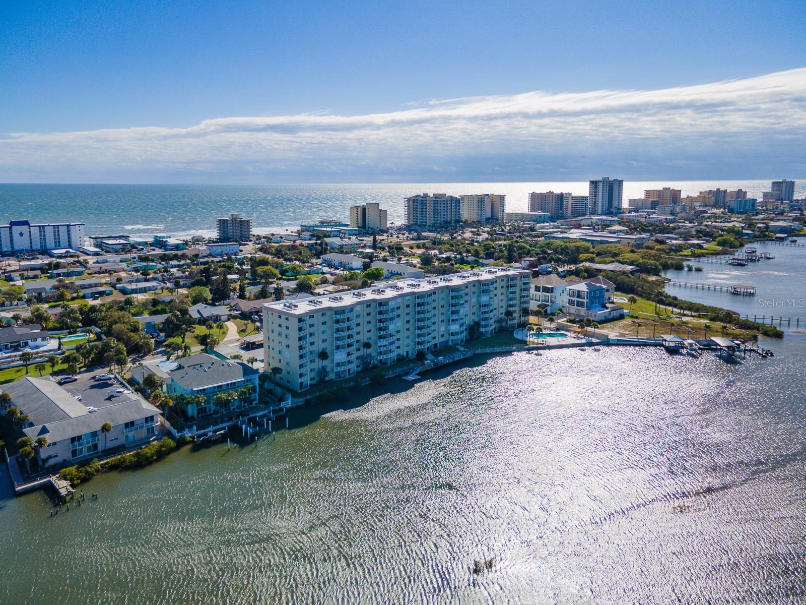 Image 47 of 57 For 3606 Peninsula Drive 614