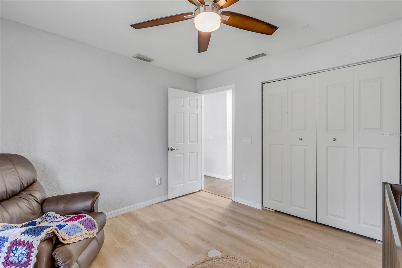 Image 24 of 45 For 1740 East Parkway