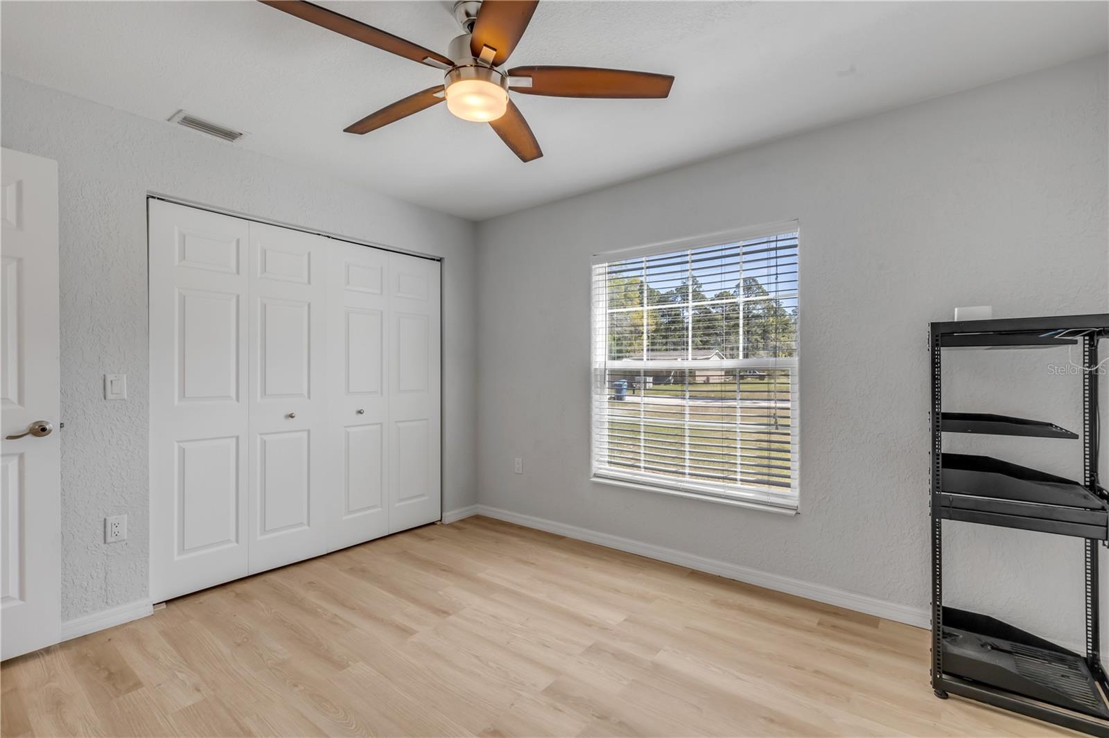 Image 27 of 45 For 1740 East Parkway