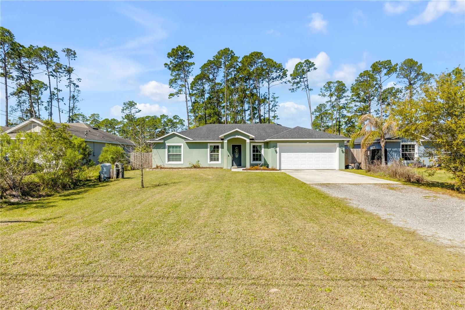 Image 37 of 45 For 1740 East Parkway