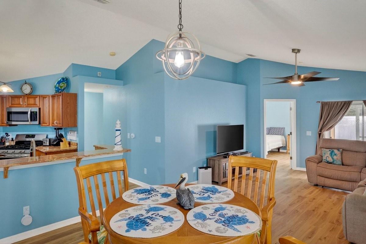 Image 20 of 55 For 630 Fawn Ridge Drive