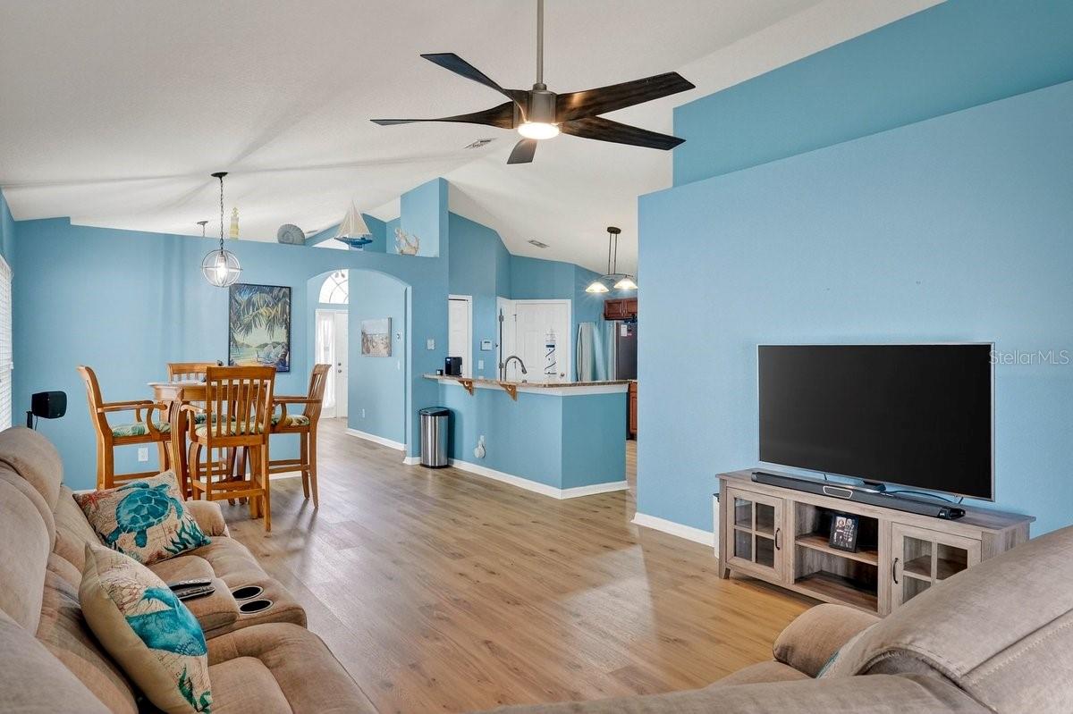 Image 23 of 55 For 630 Fawn Ridge Drive