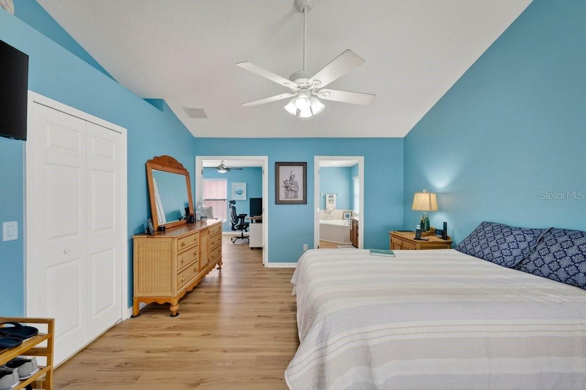 Image 28 of 55 For 630 Fawn Ridge Drive