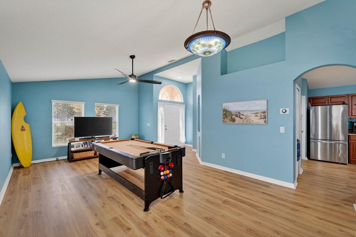 Image 9 of 55 For 630 Fawn Ridge Drive