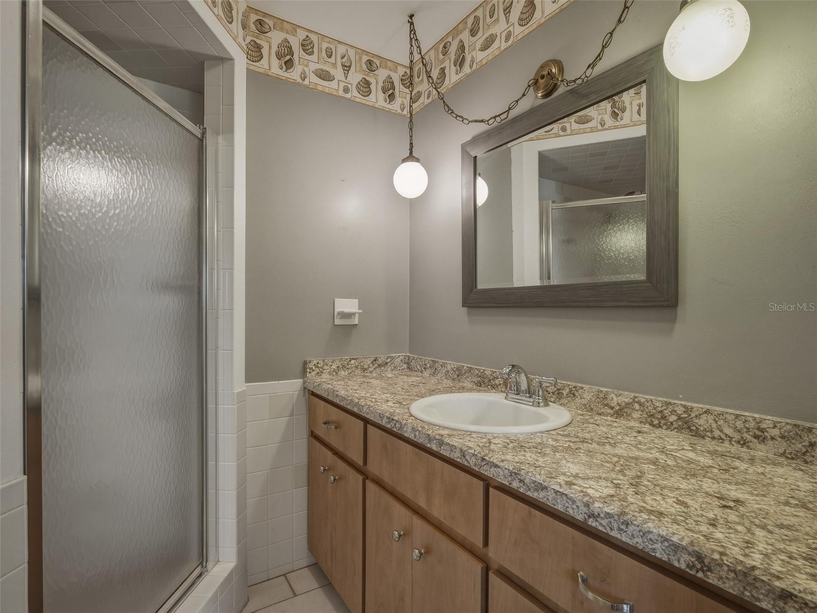 Image 25 of 38 For 1214 Victory Palm Drive