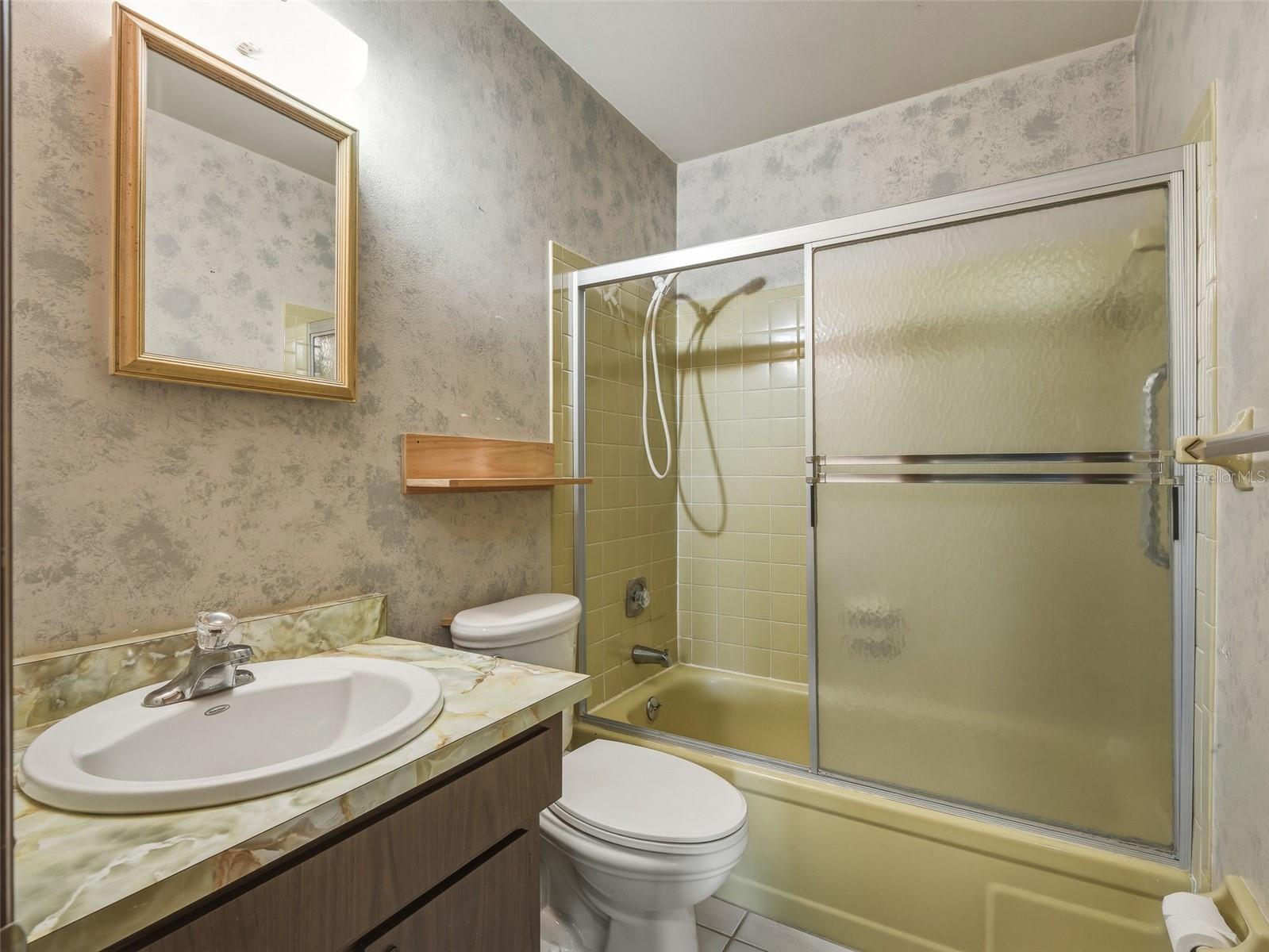 Image 29 of 38 For 1214 Victory Palm Drive