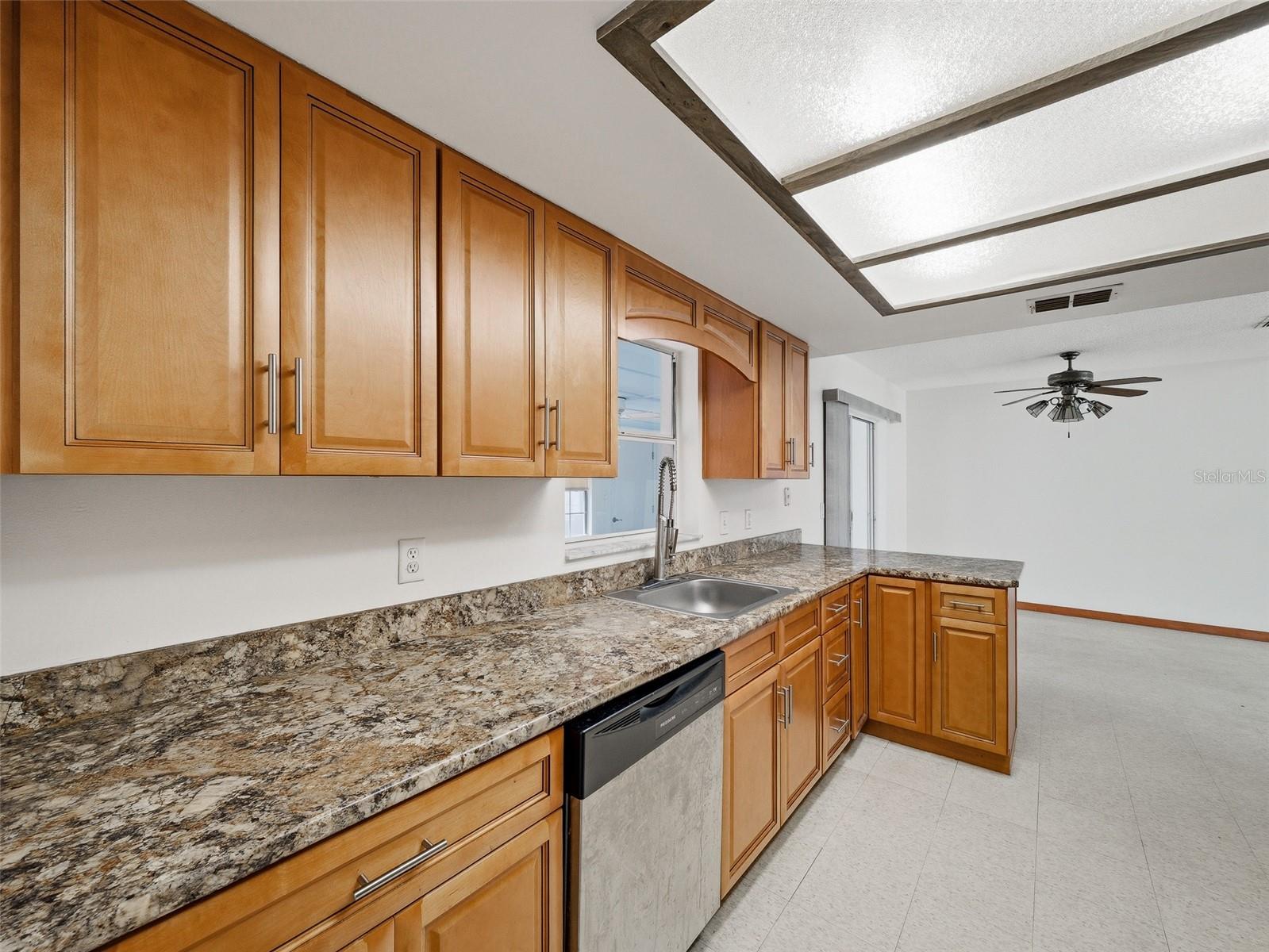 Image 14 of 33 For 3303 Orange Tree Drive