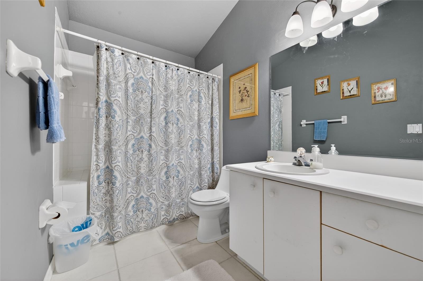 Image 16 of 41 For 2225 Juanita Drive