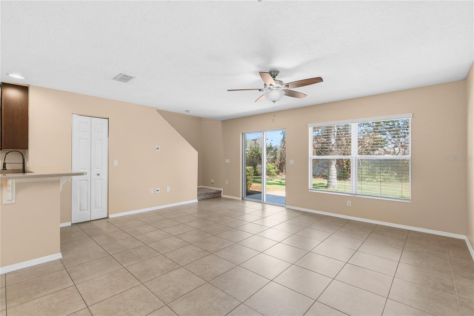 Image 13 of 46 For 513 Mount Olympus Boulevard