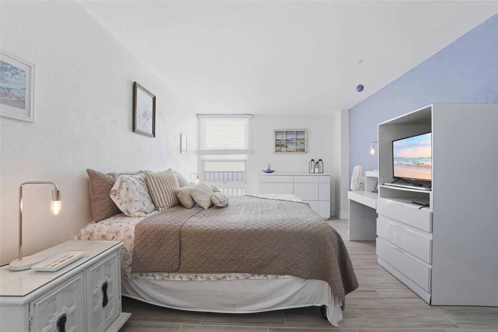 Image 10 of 37 For 3047 Atlantic Avenue 1205