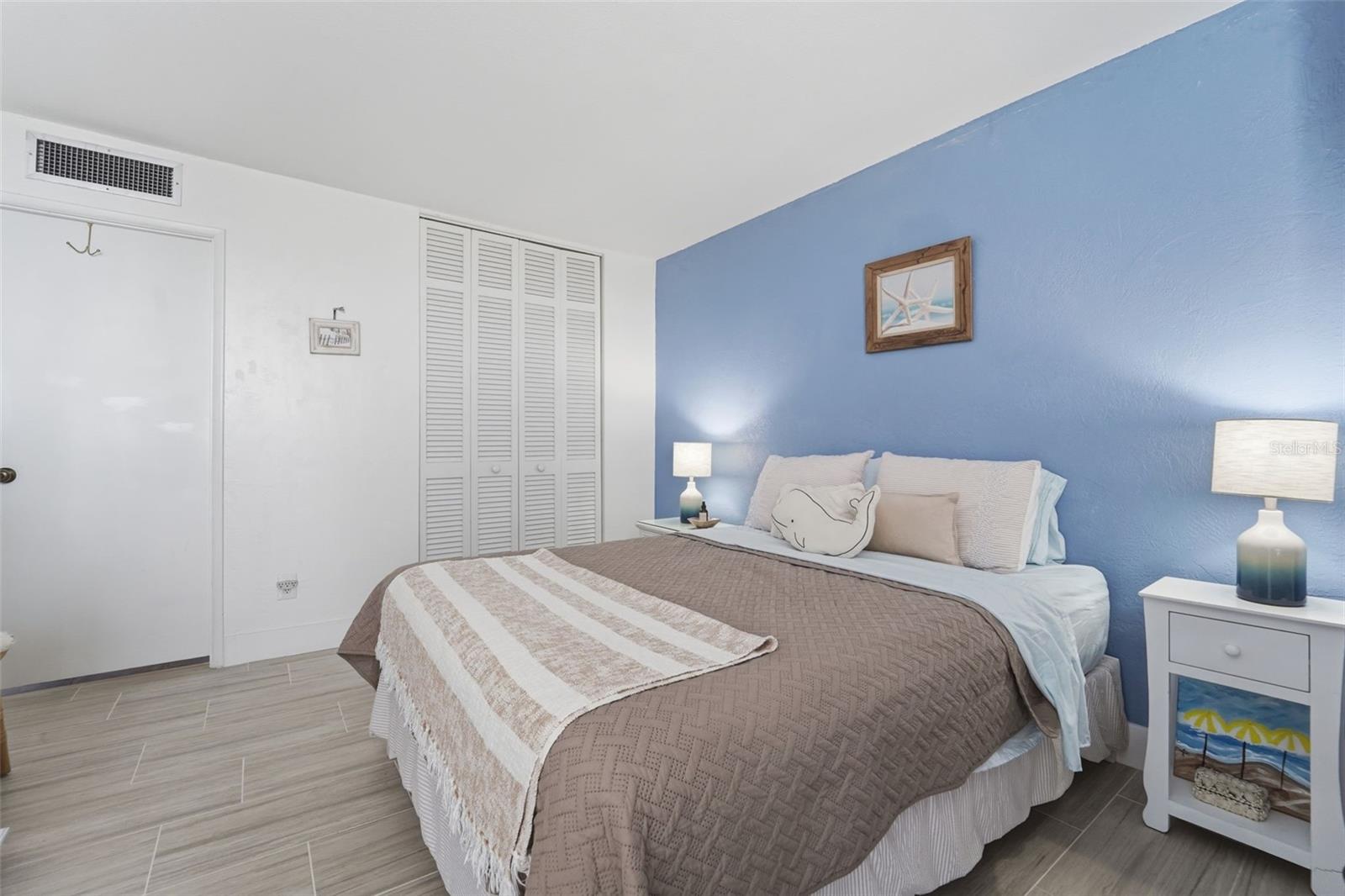 Image 11 of 37 For 3047 Atlantic Avenue 1205