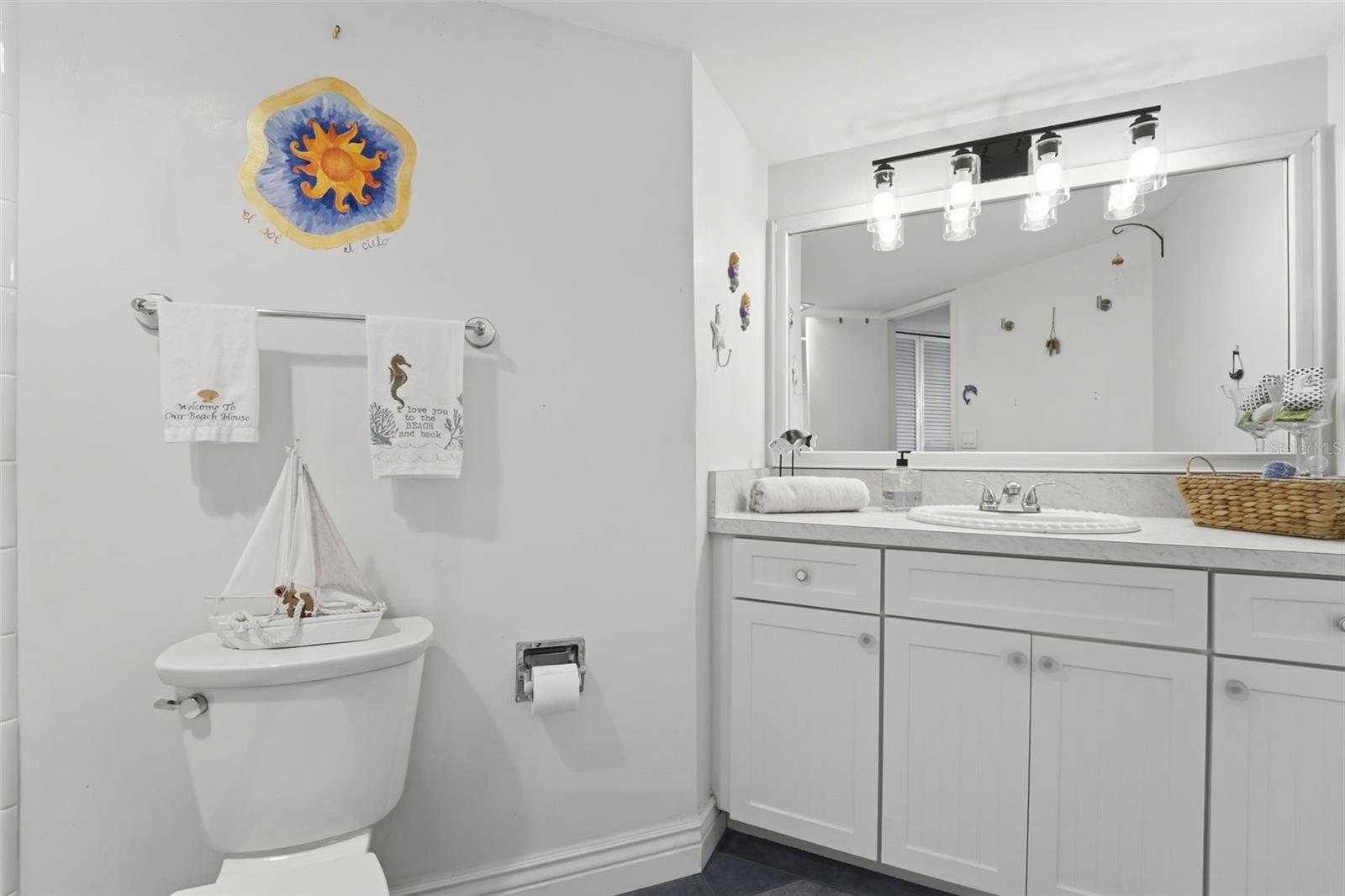 Image 19 of 37 For 3047 Atlantic Avenue 1205