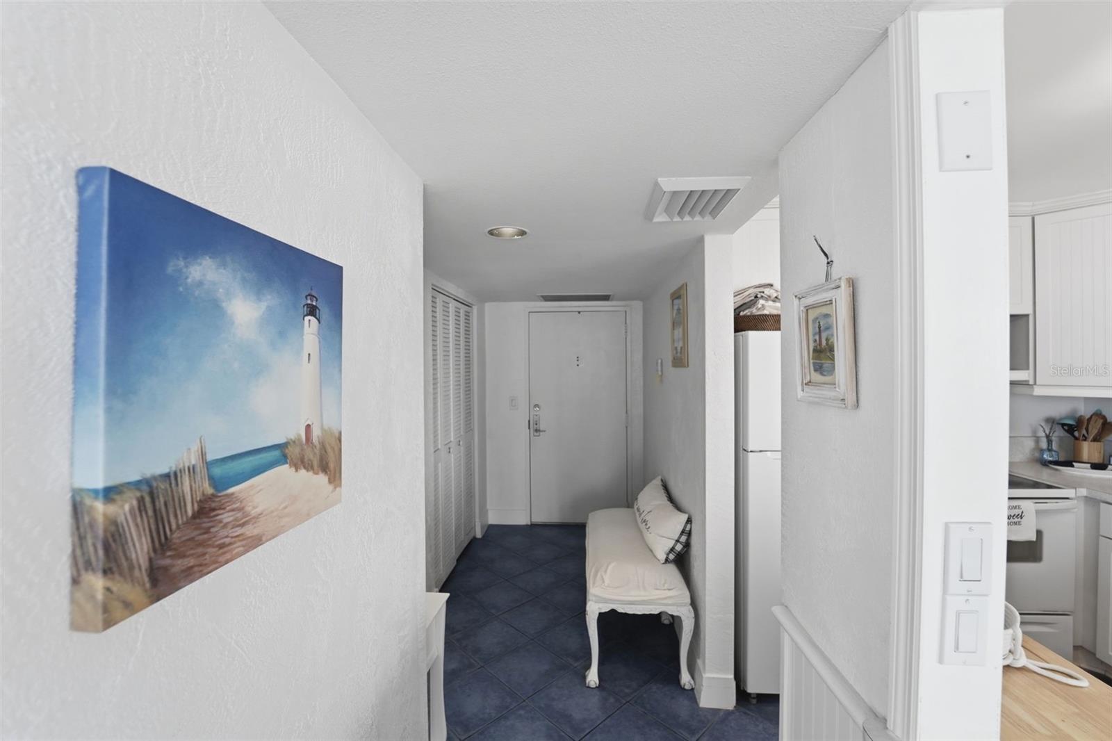 Image 6 of 37 For 3047 Atlantic Avenue 1205