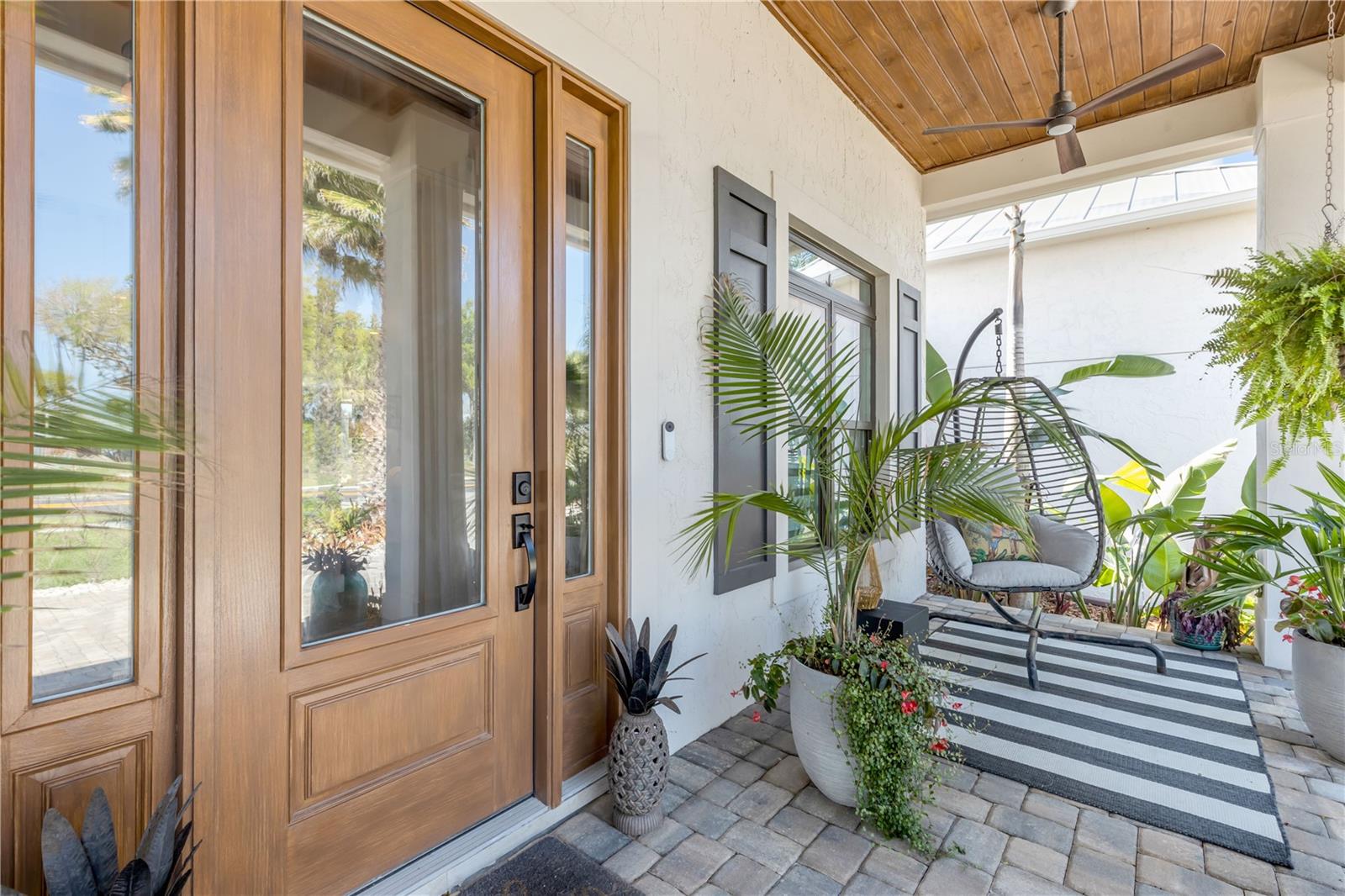 Listing photo id 25 for 1502 Saxon Drive