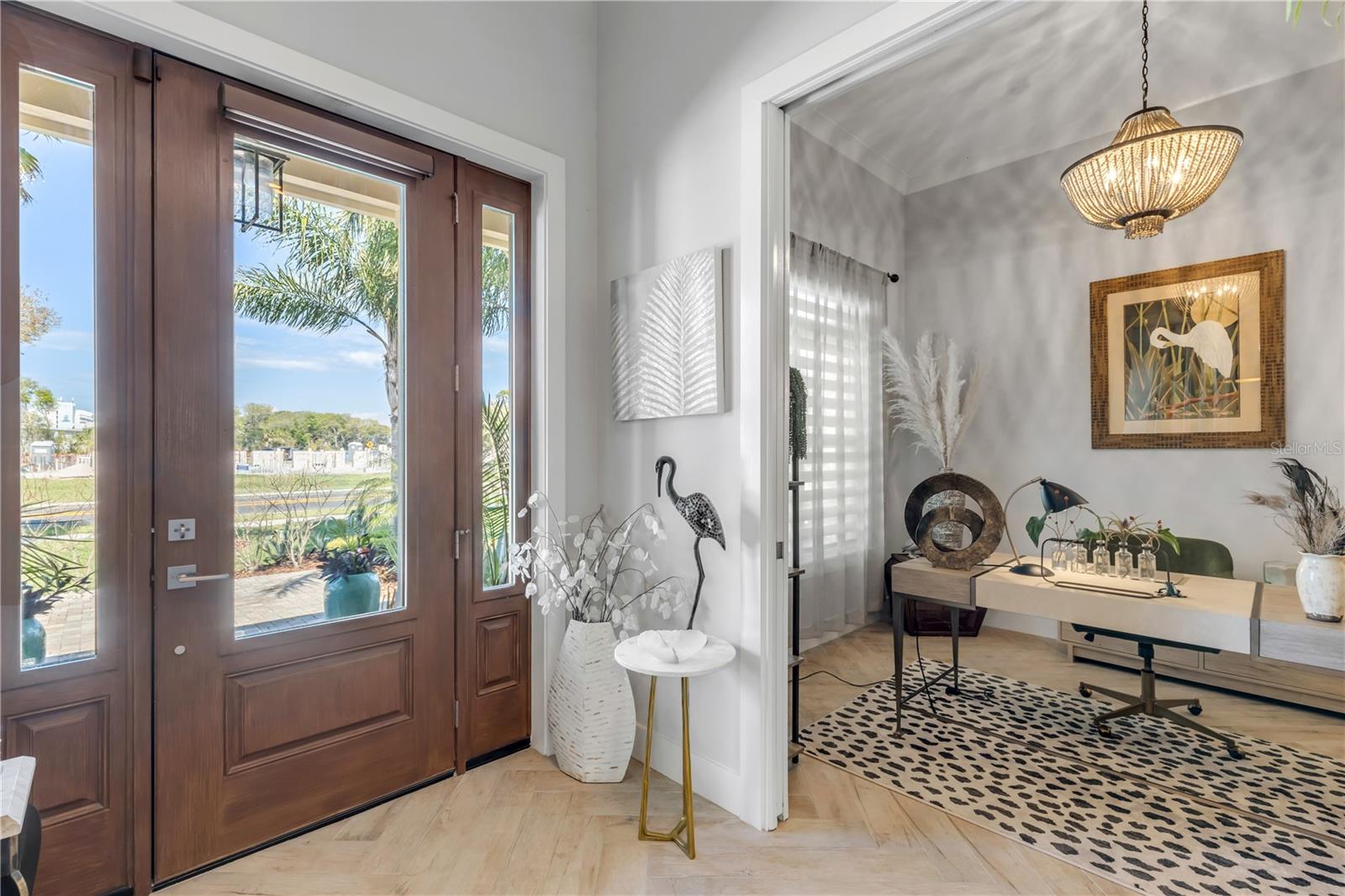 Listing photo id 26 for 1502 Saxon Drive