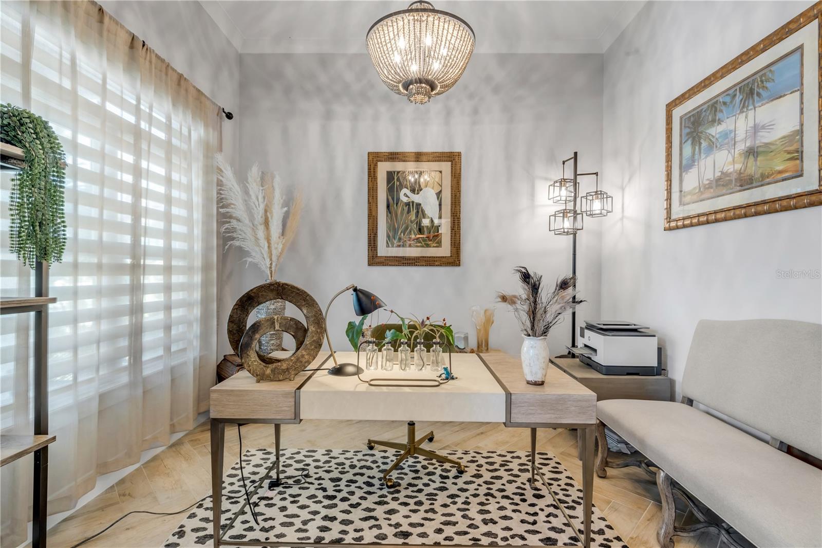 Listing photo id 28 for 1502 Saxon Drive