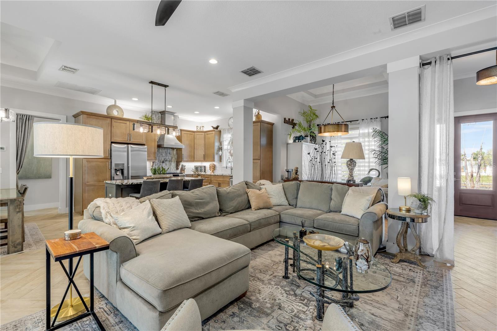 Listing photo id 29 for 1502 Saxon Drive